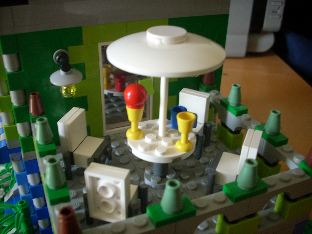 interior06.jpg