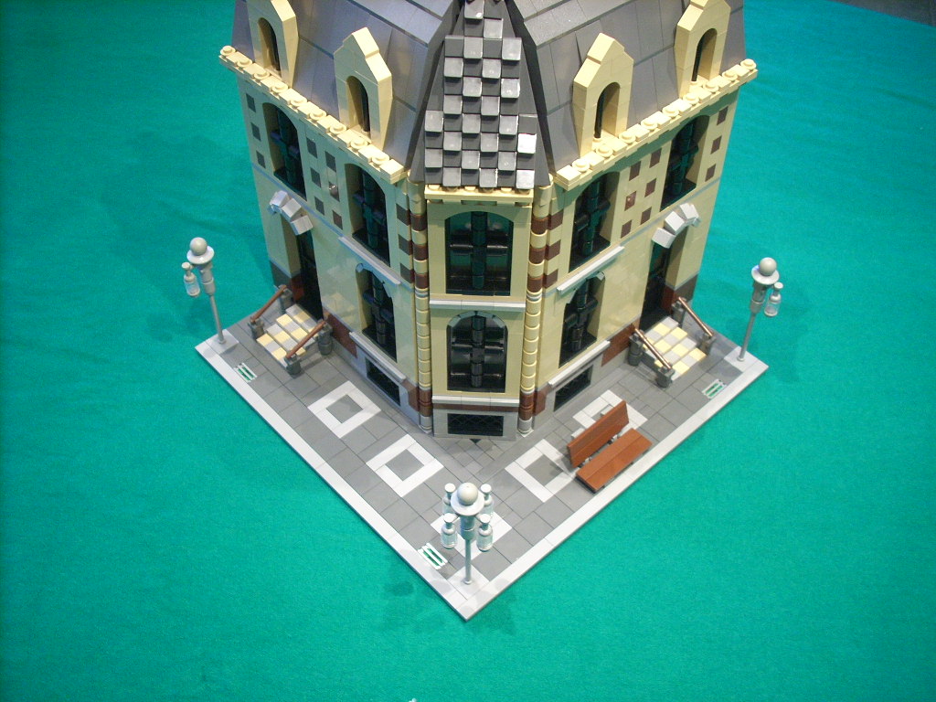 tan_building_1.jpg