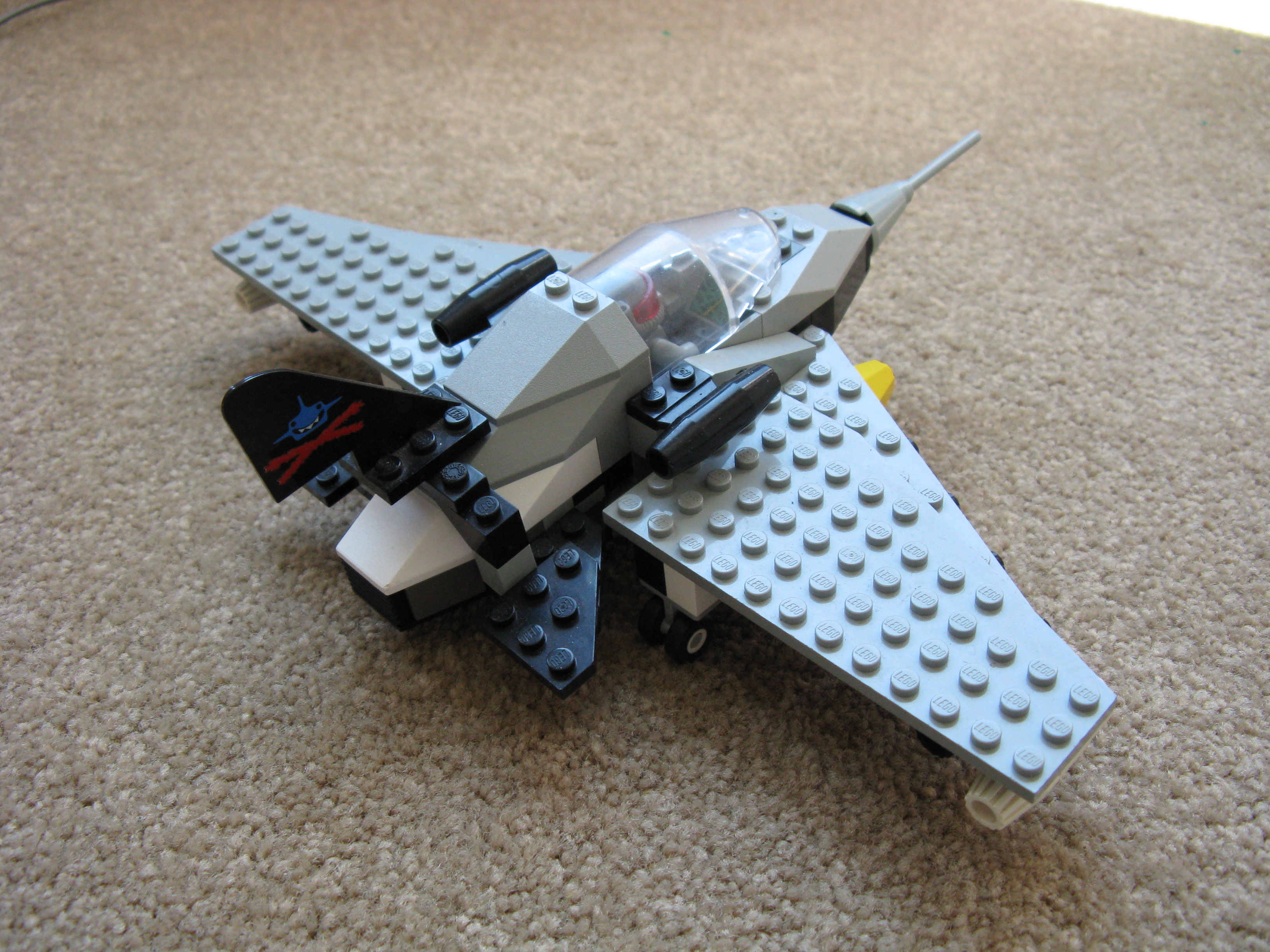 fighter_jet_2.jpg