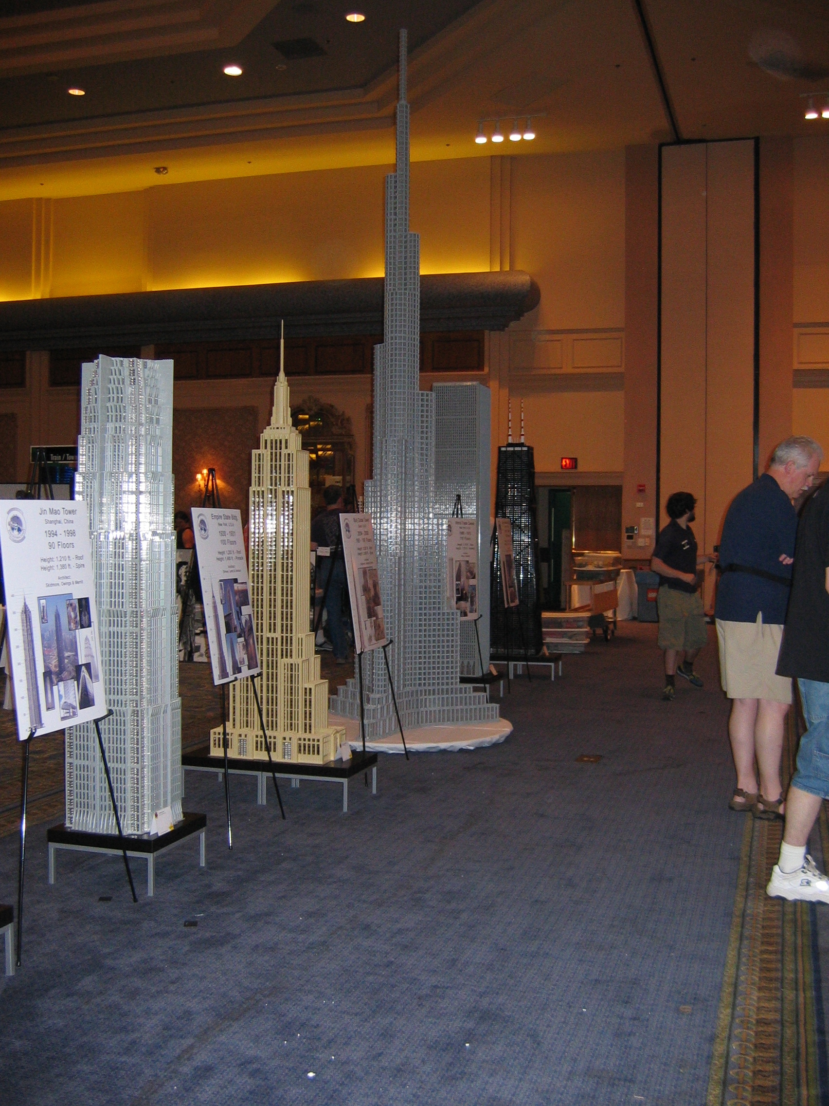 brickfest2006_009.jpg