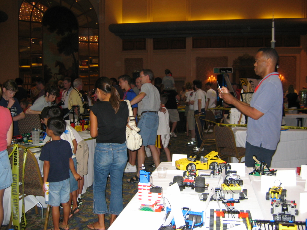 brickfest2006_022.jpg