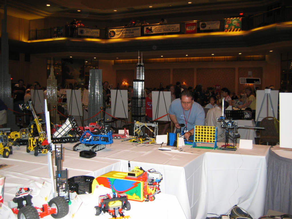 brickfest2006_024.jpg