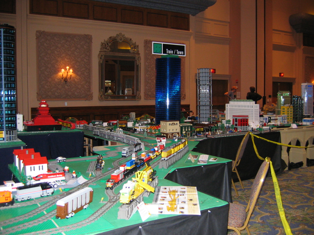 brickfest2006_029.jpg