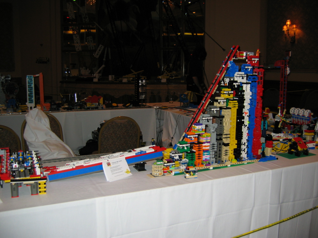 brickfest2006_031.jpg