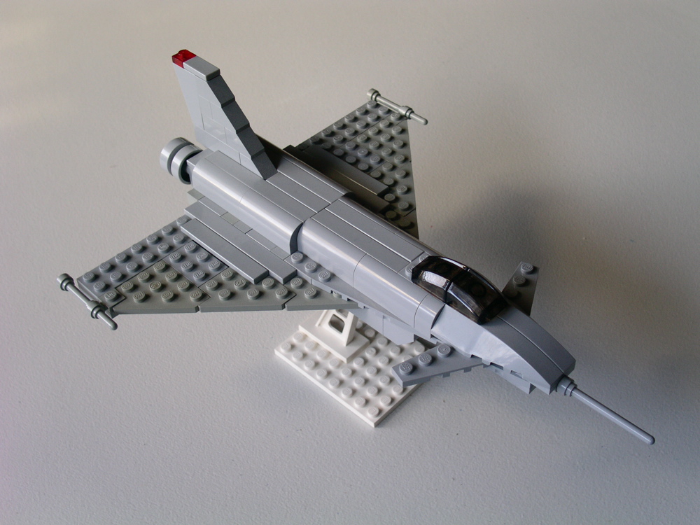 ef-2000-3.jpg