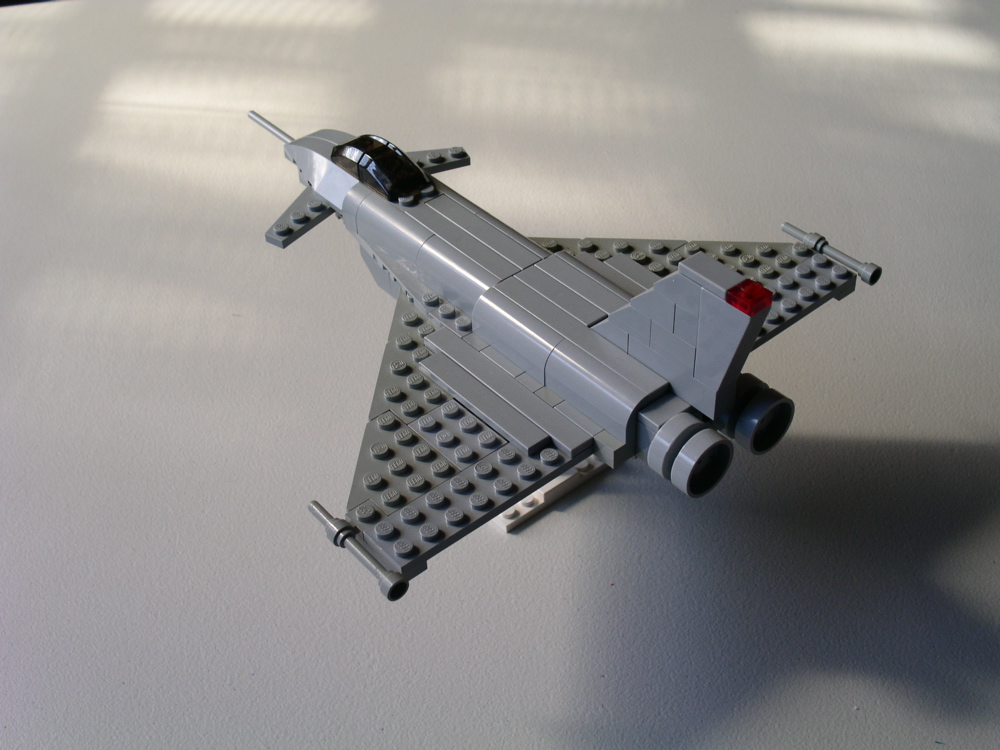 ef-2000-4.jpg
