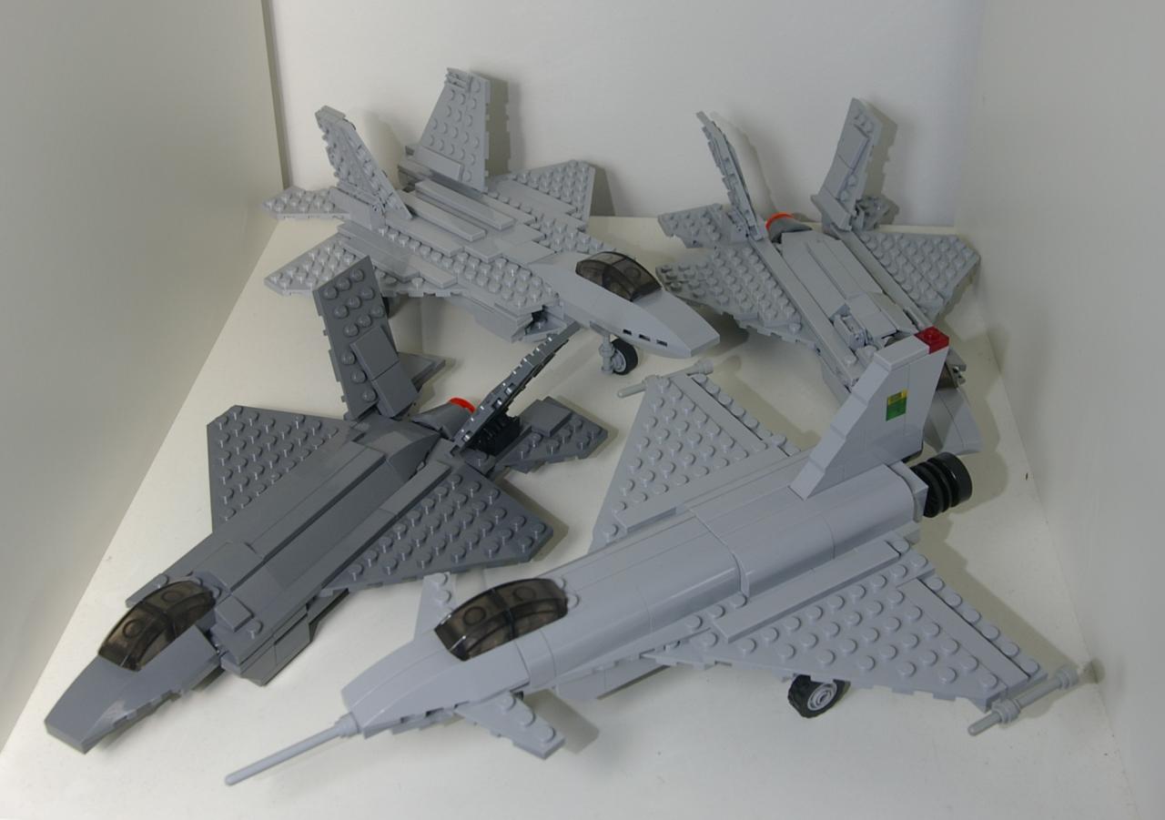 lego-f35-f22-ef2000.jpg