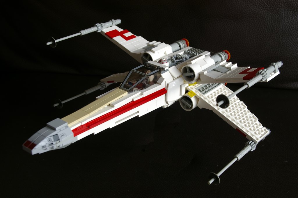 x-wing-ared2.jpg
