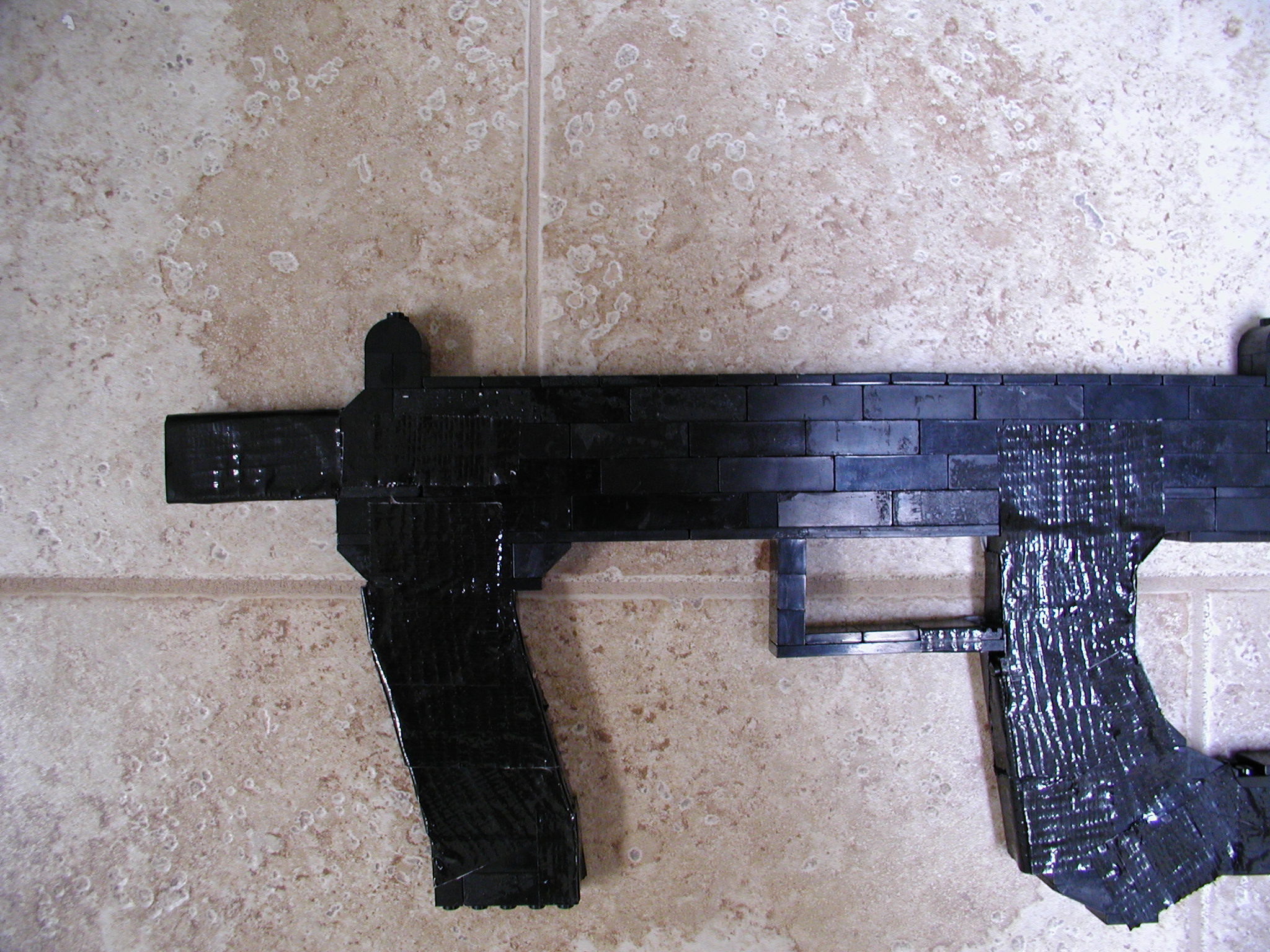 smg_front_closed_stock.jpg