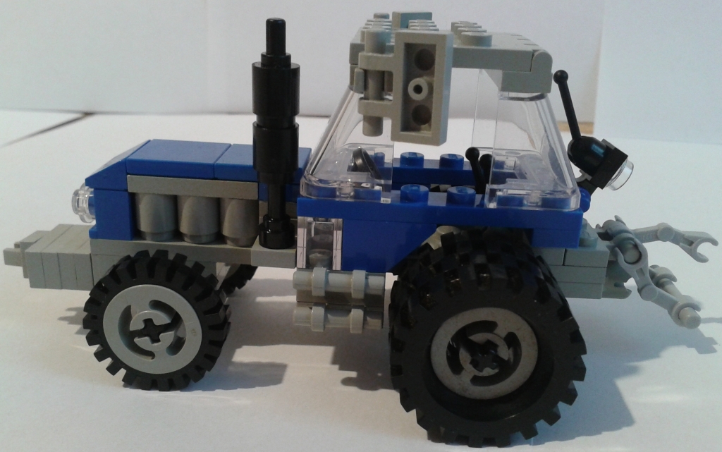 Ursus_1604_Lego__8_.jpg