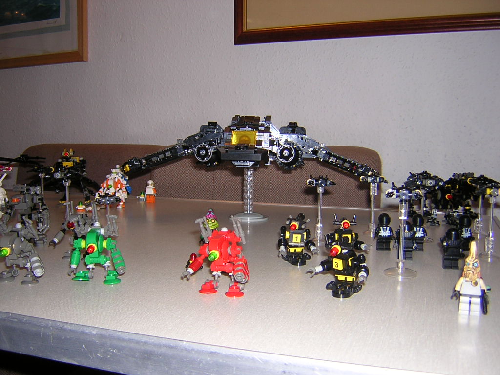 robots.01.jpg