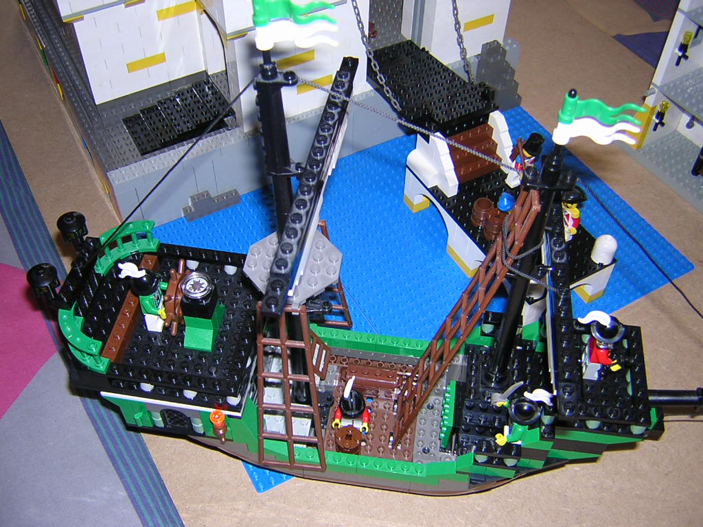 pirate.ship.01.jpg