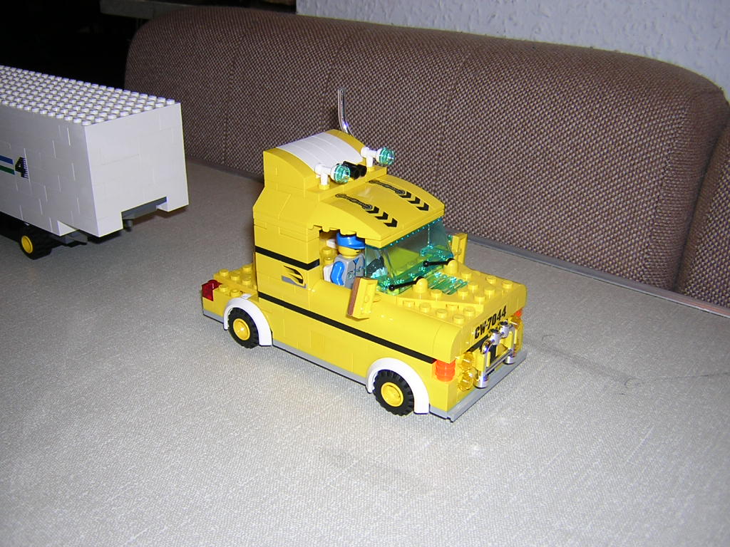 trucks.03.jpg