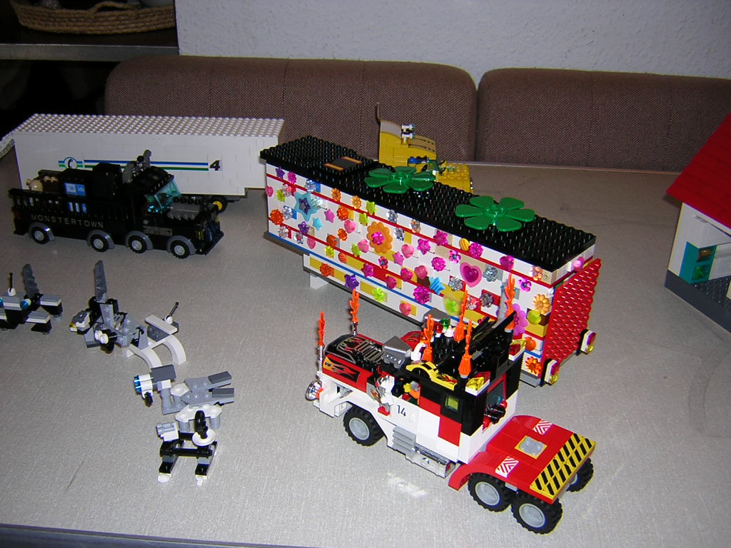trucks.04.jpg