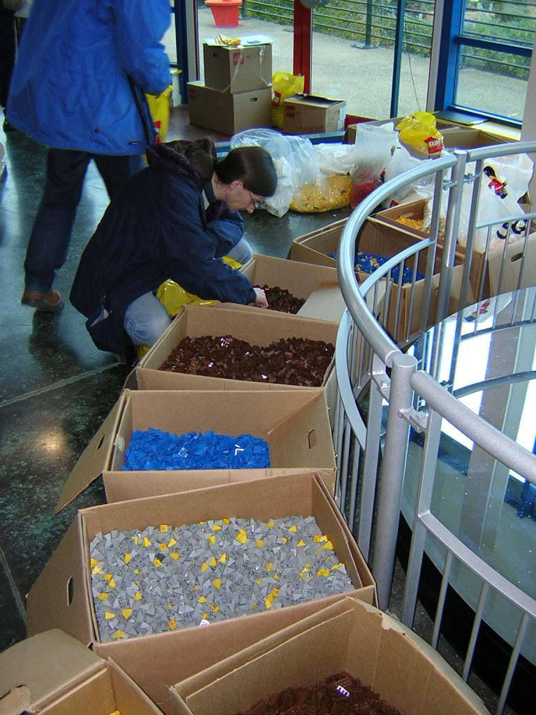 rummaging.03.jpg