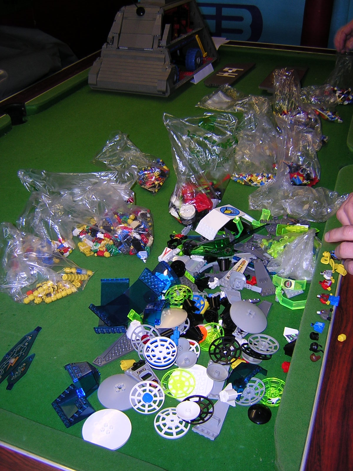rummaging.01.jpg