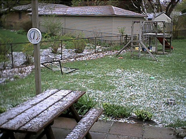 2005_05_02_hail.jpg