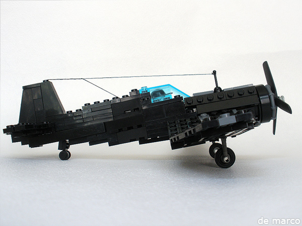 2f4u2.jpg