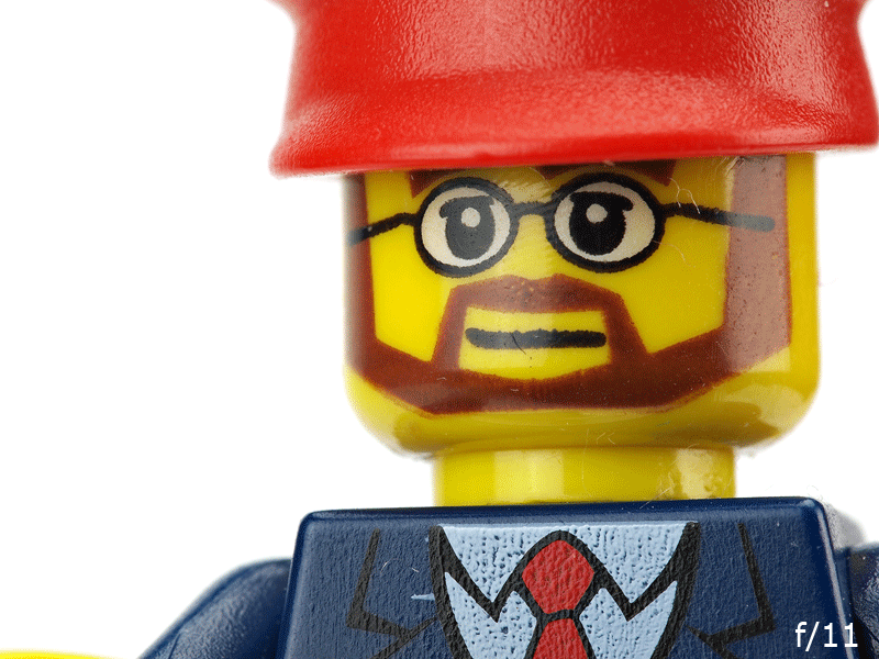 minifig.gif