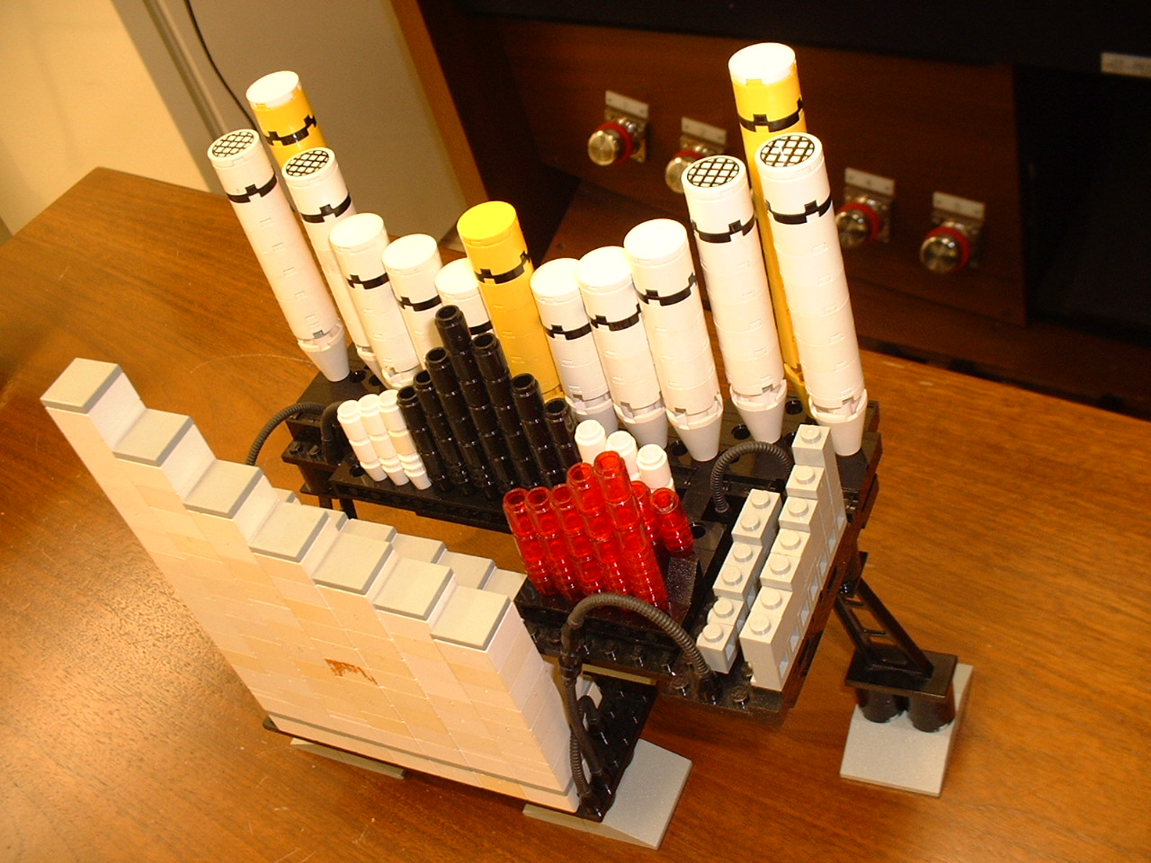 organ_behind.jpg