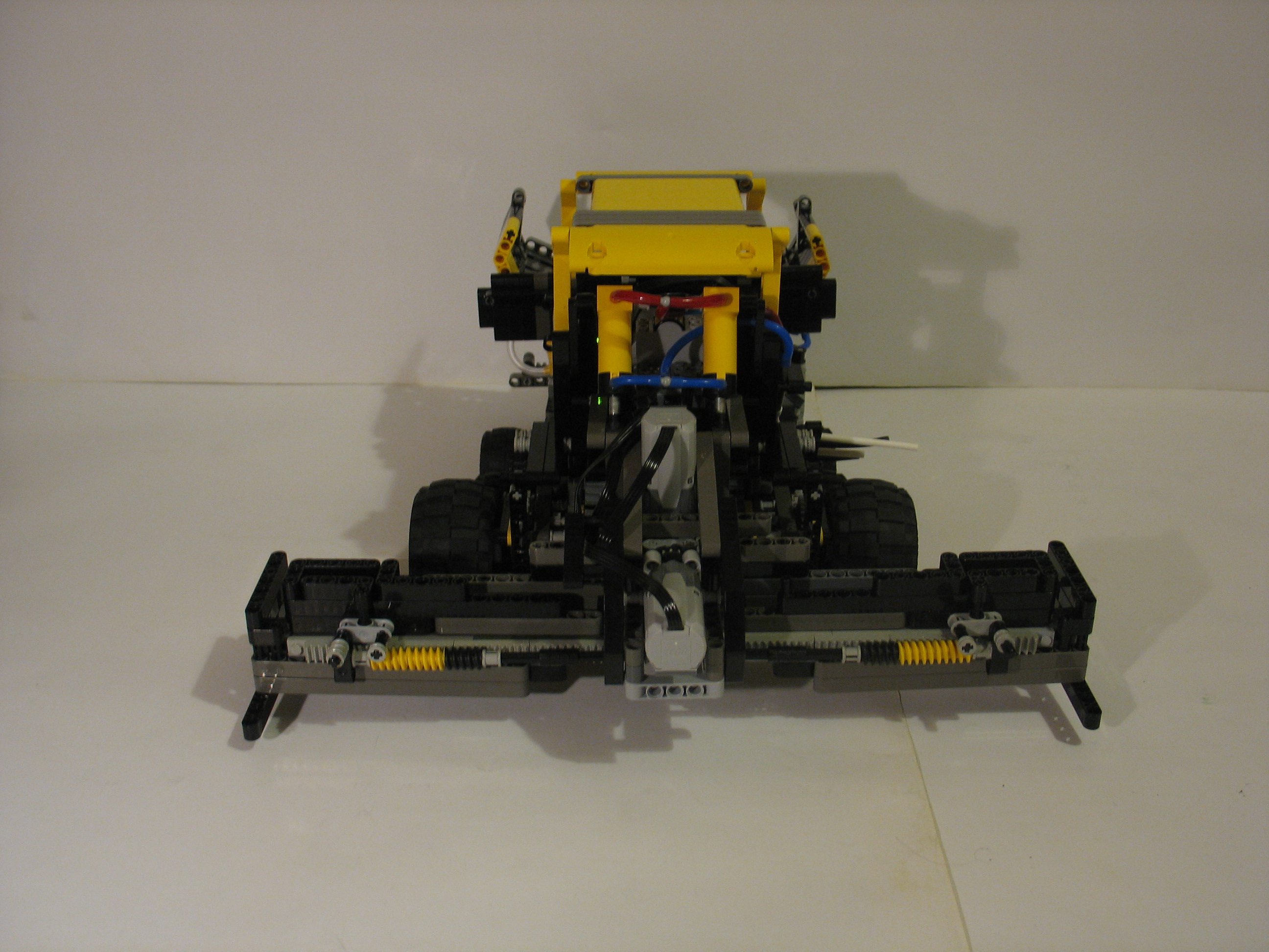 a_paver_machine.jpg