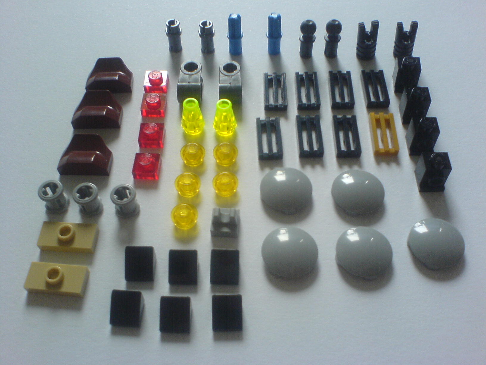 7780-_pack2_content.jpg