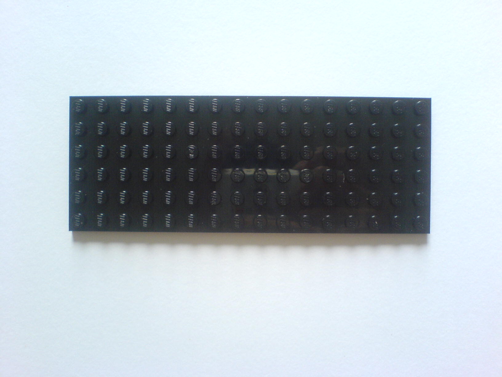 7781-_content-_black_base_plate.jpg