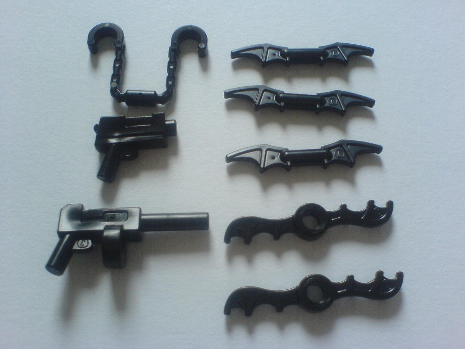 7781-_pack_1_content-_weapon_pack_content.jpg