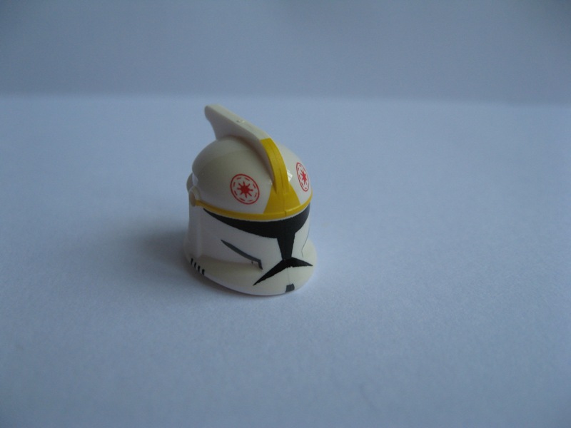 minifig_helmet.jpg