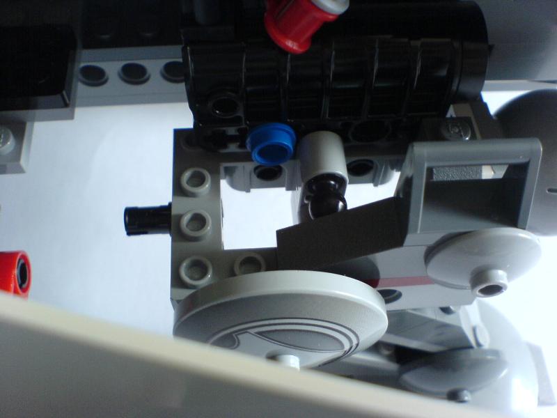 v_atte_leg_mechanism.jpg