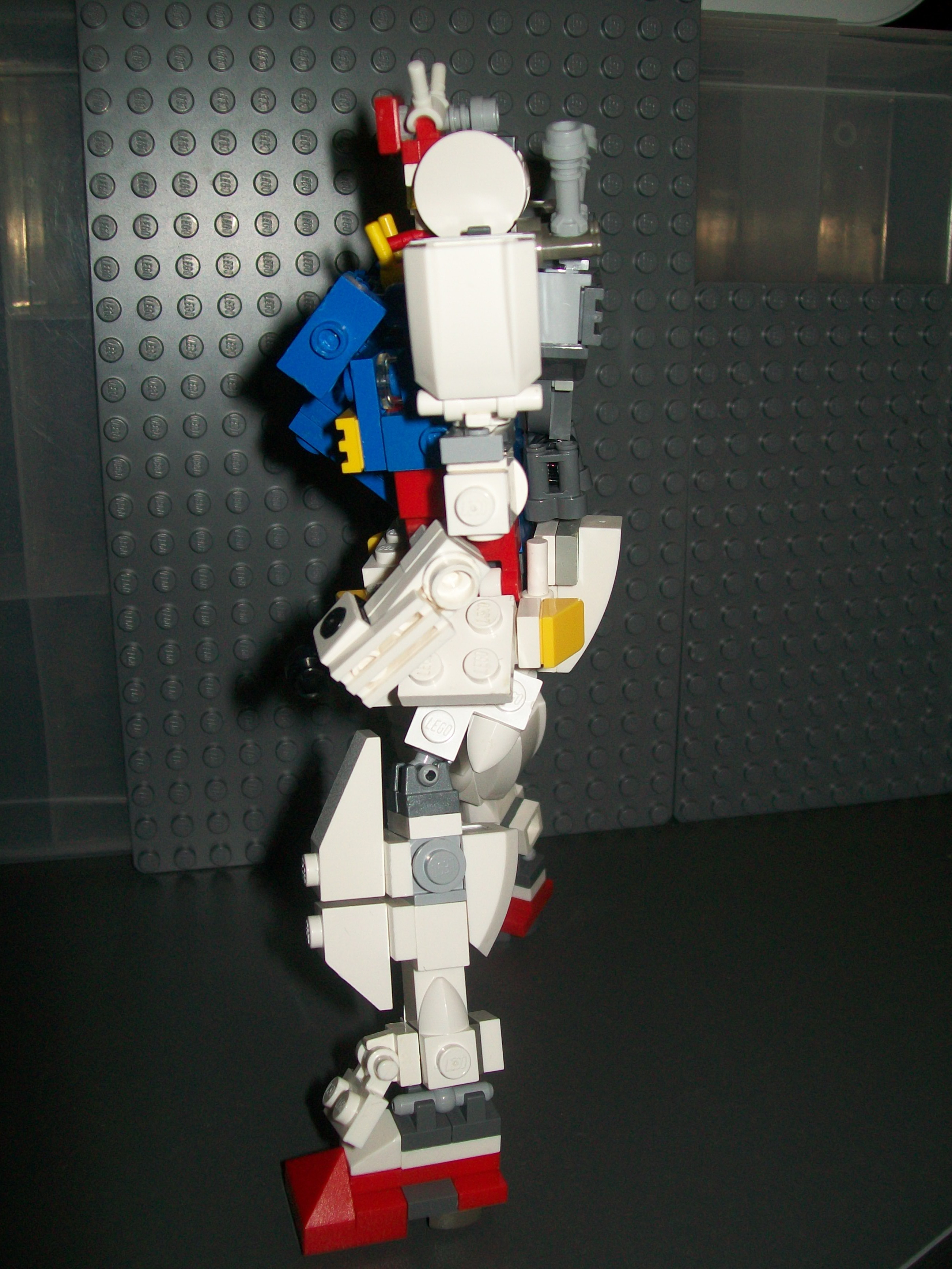 gundam_rx_78_004.jpg