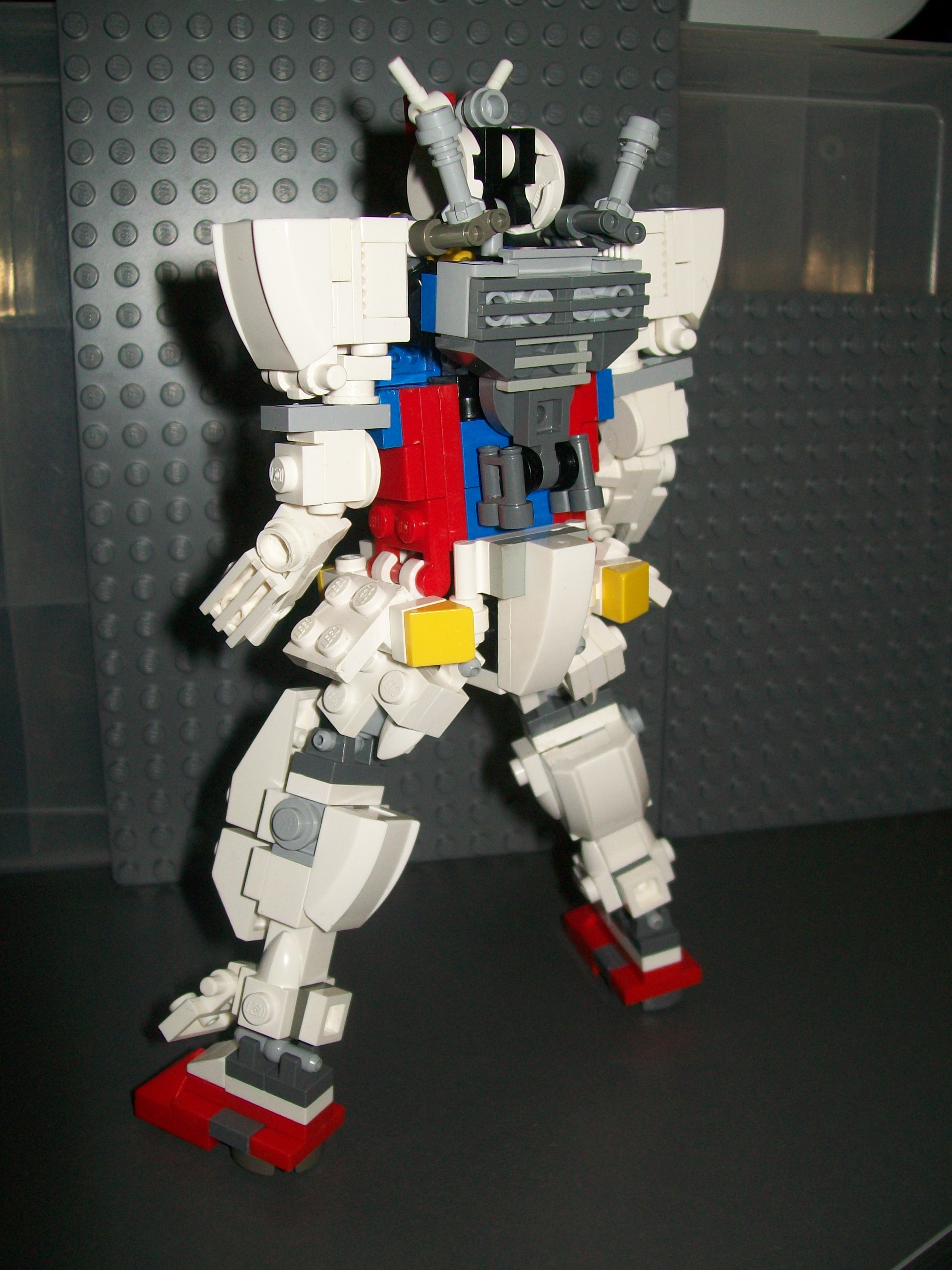 gundam_rx_78_005.jpg