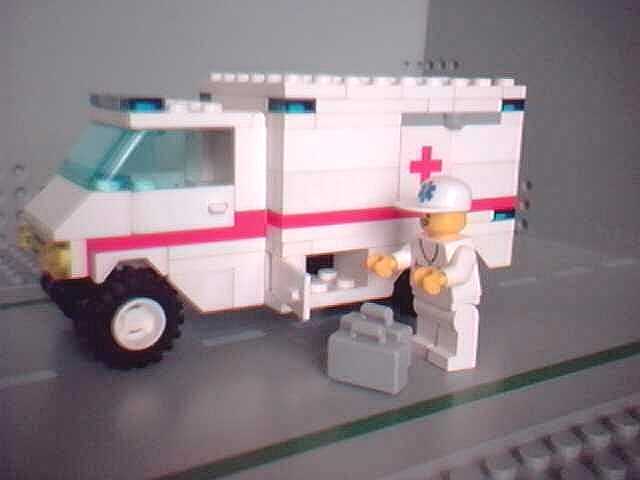 ambulanc-4.jpg