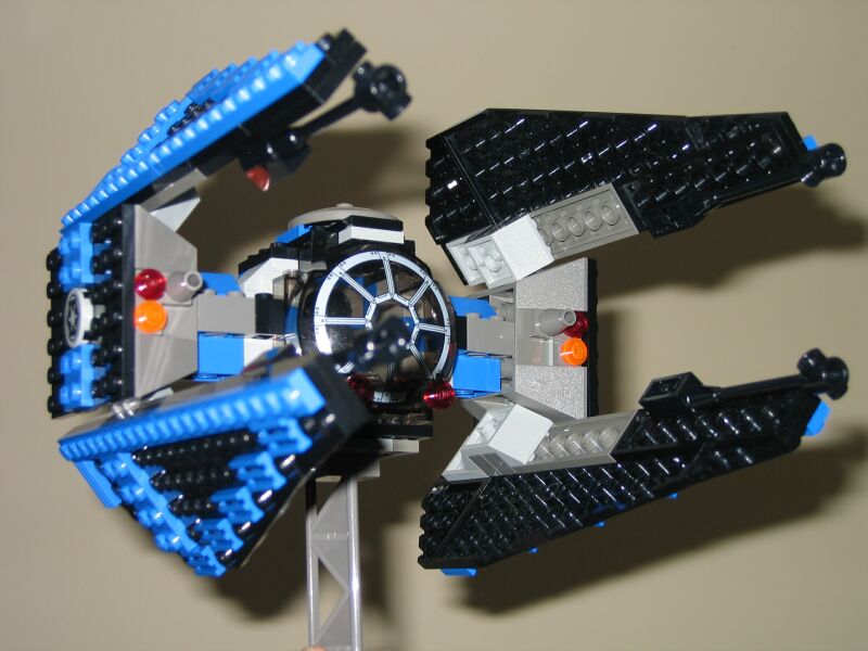 tieinterceptor01.jpg