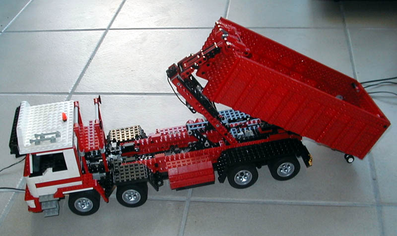 hooklift3.jpg
