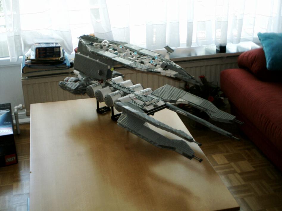 ship001.jpg
