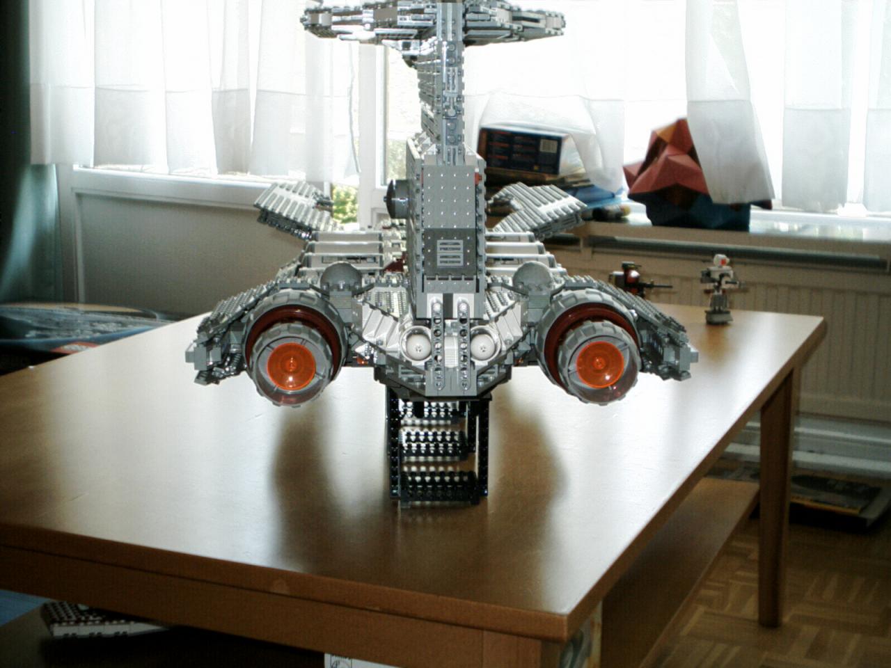 ship016.jpg