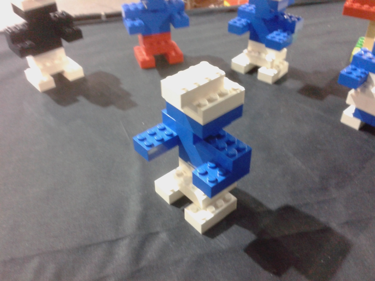 2x4-smurfs-2.jpg
