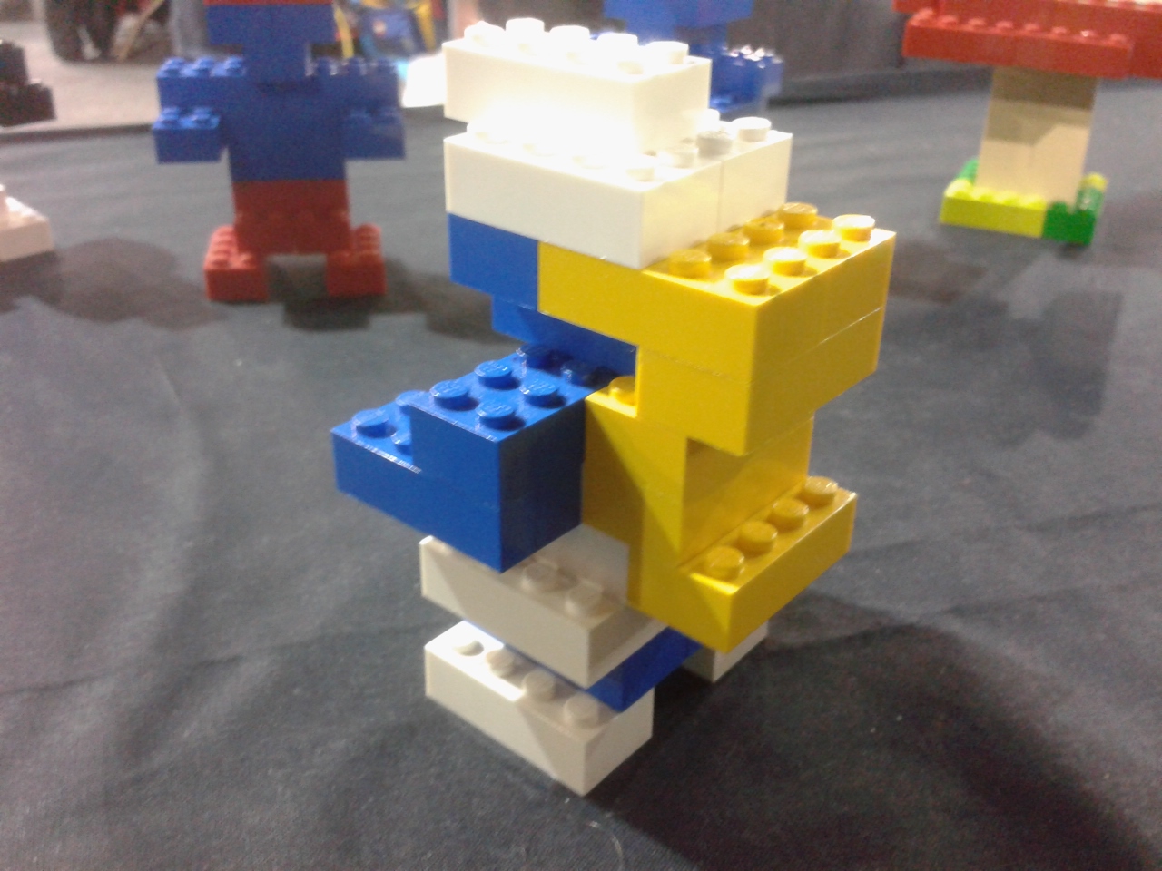 2x4-smurfs-6.jpg