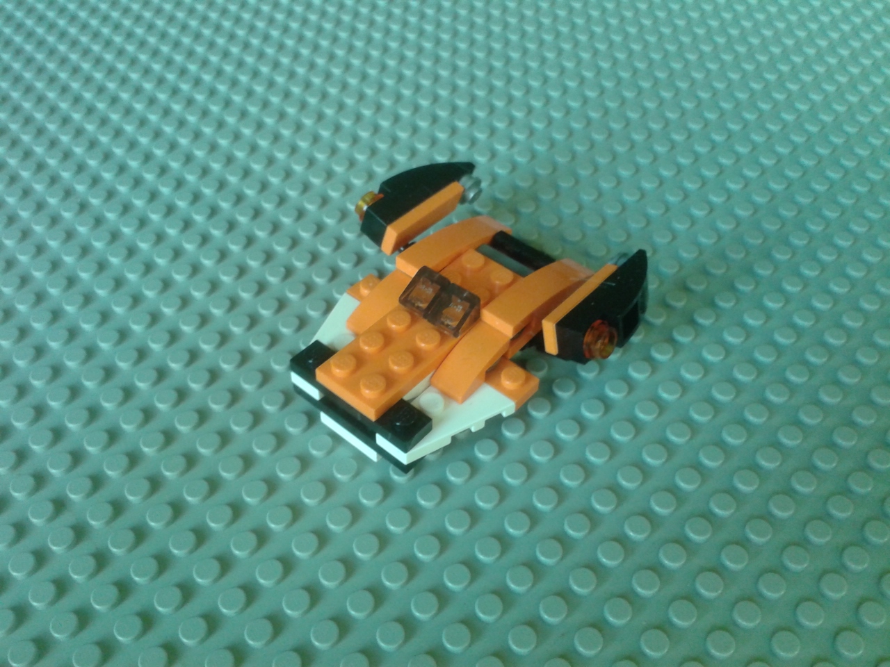 mocs-31028-01.jpg