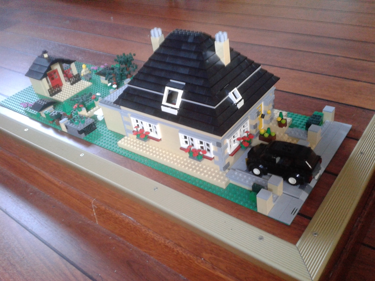 myhouse-v1-01.jpg