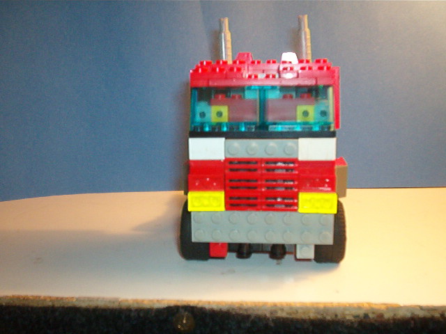 front_truck_optimus.jpg