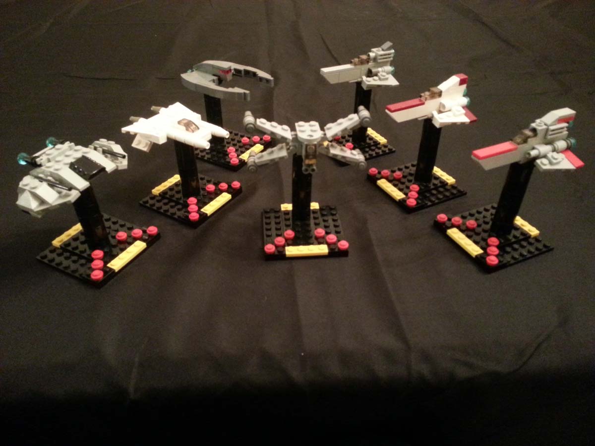 lego_ships.jpg