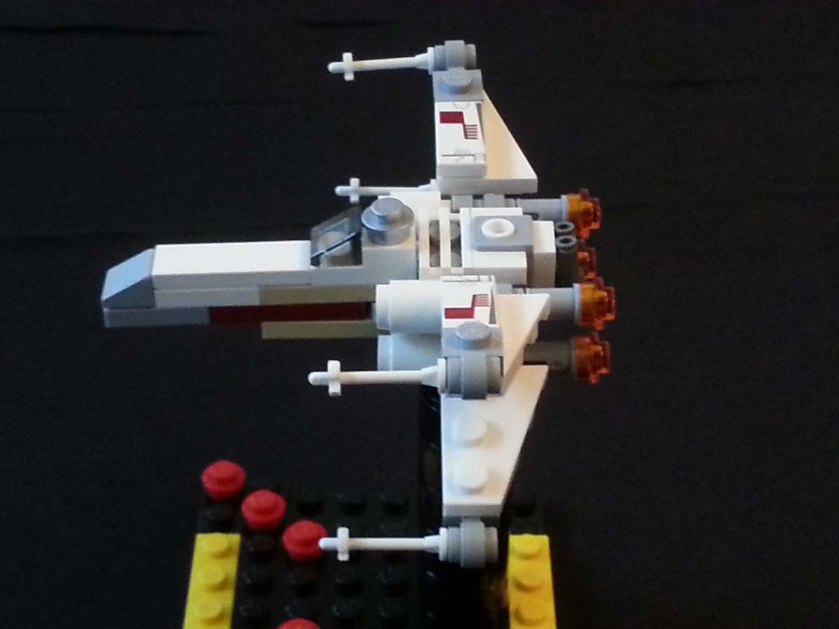 lego_x-wing.jpg