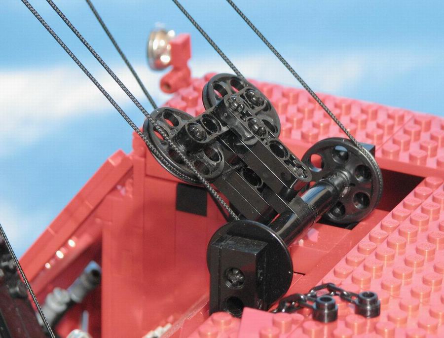 05_top_detail.jpg