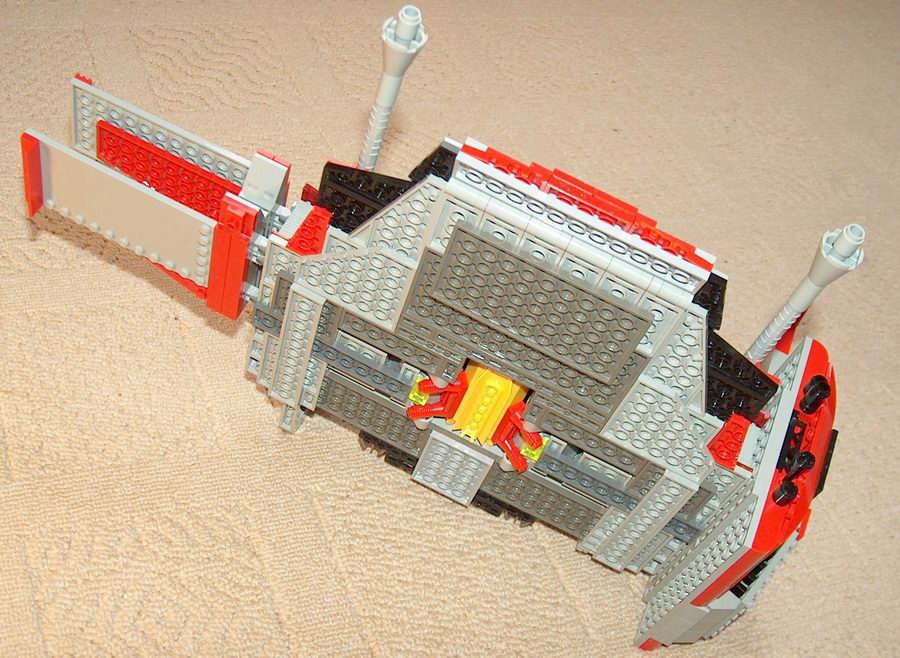 003_landing_gear_hidden.jpg