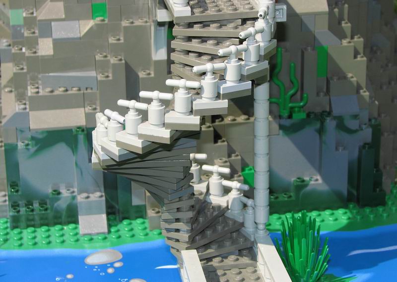 002_front_staircase.jpg