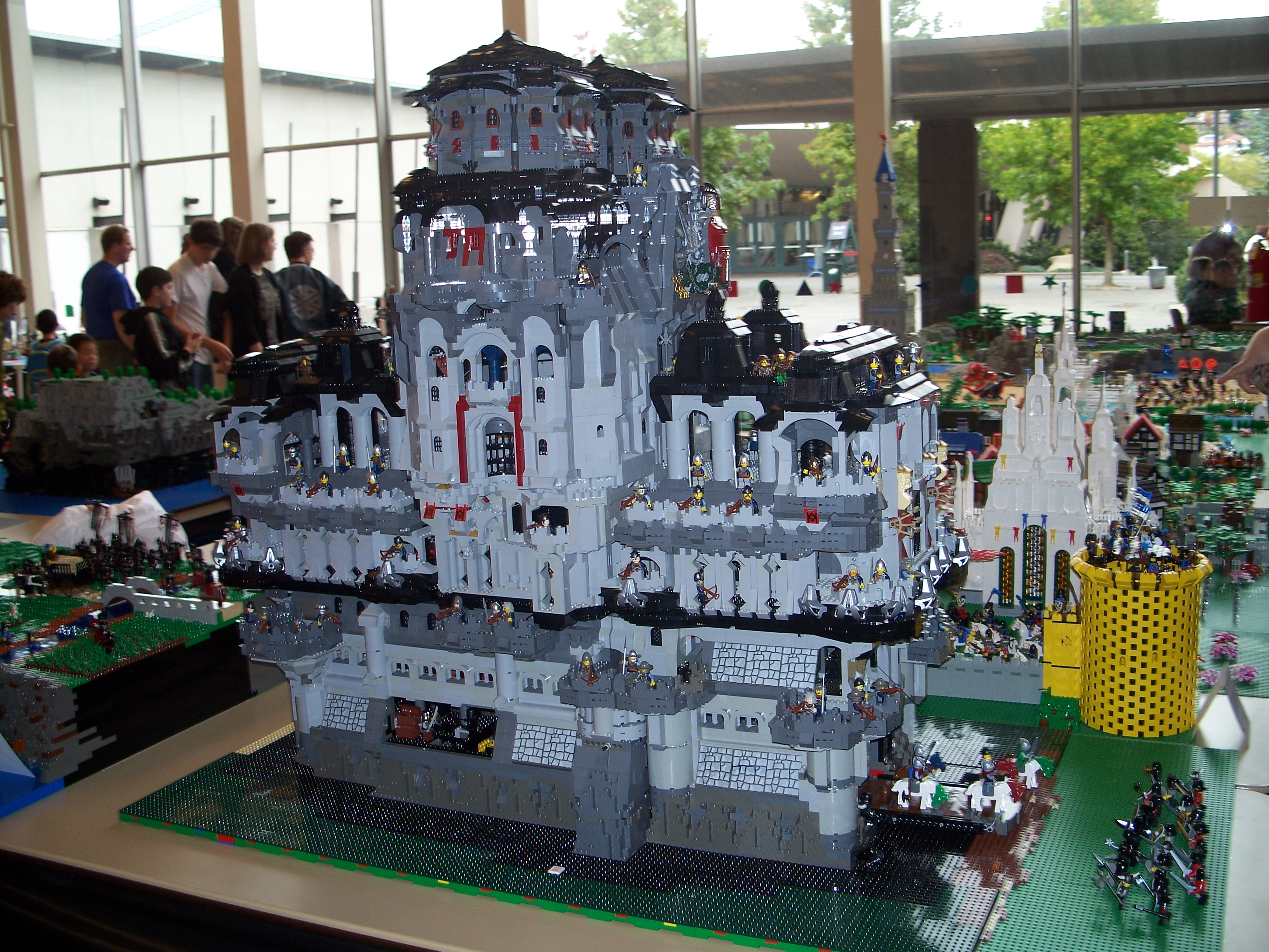 megacastle.jpg