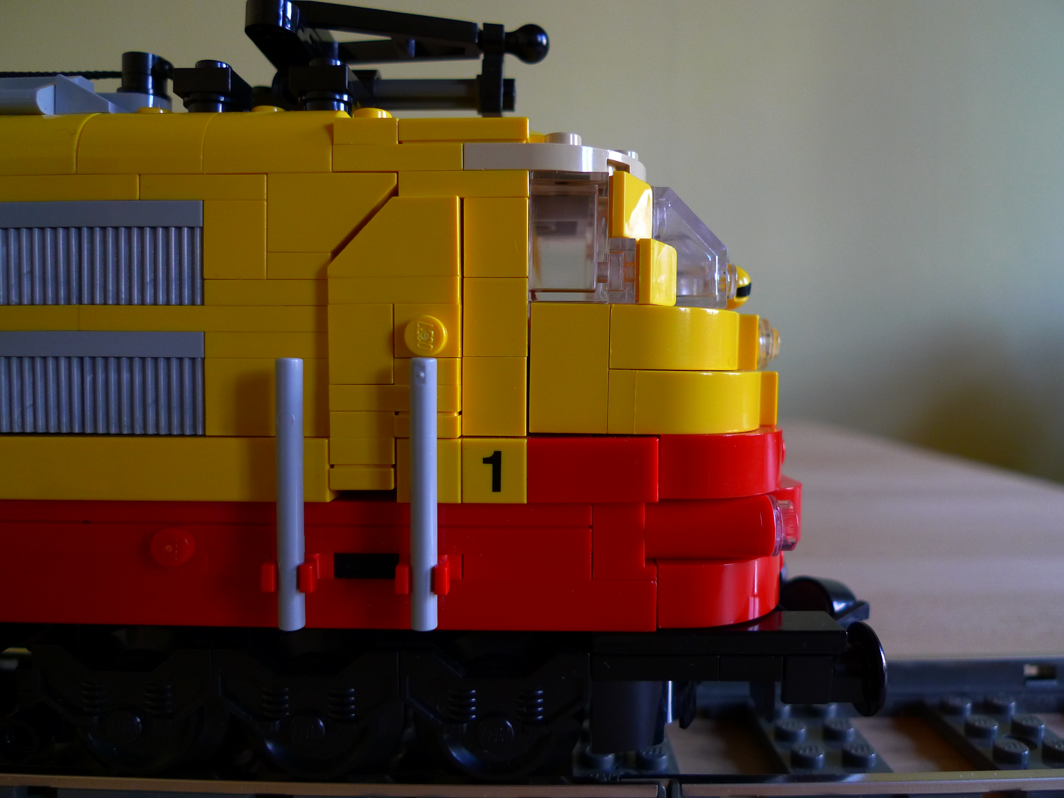 br103_200-9_01.jpg