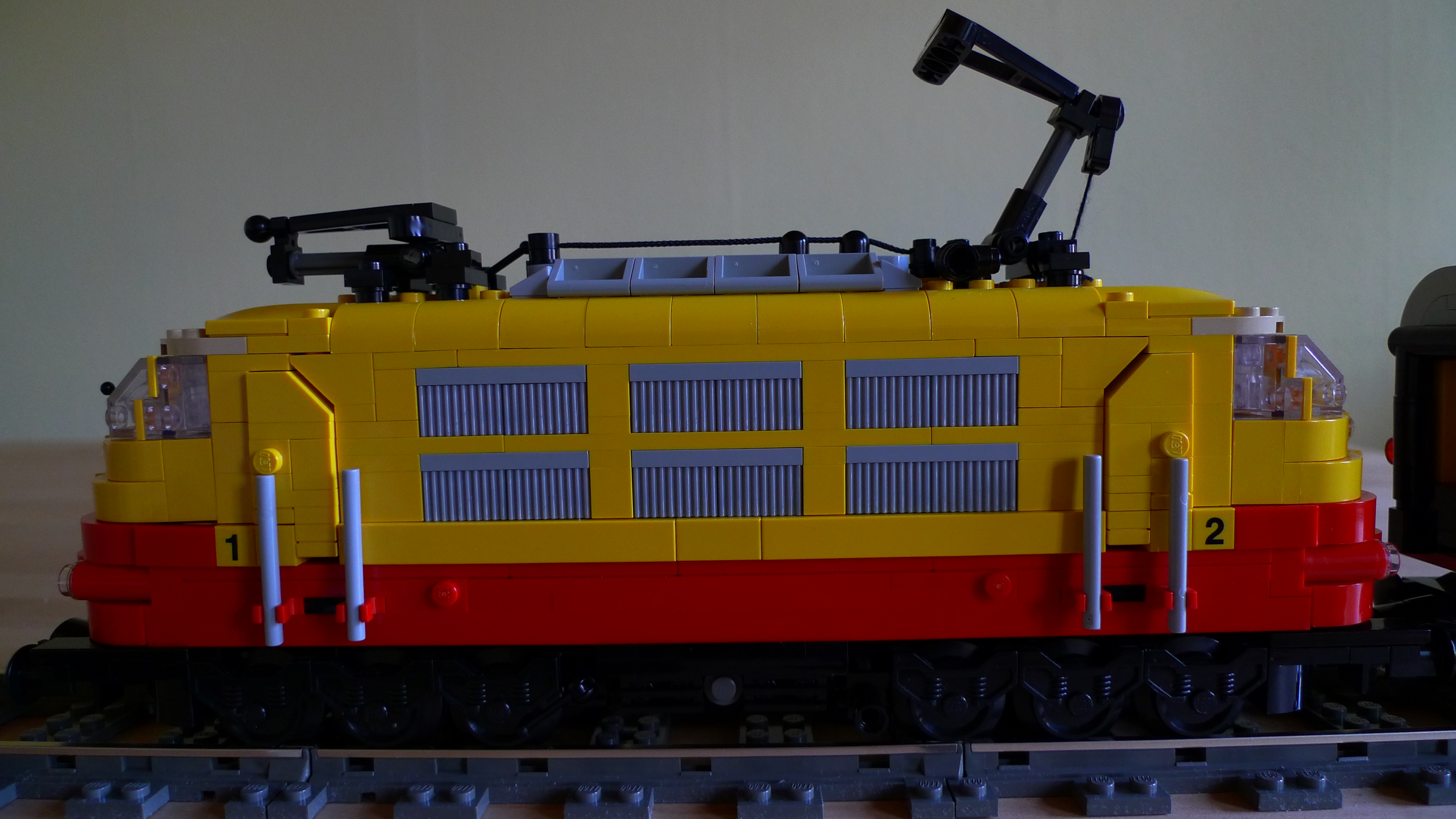 br103_200-9_07.jpg